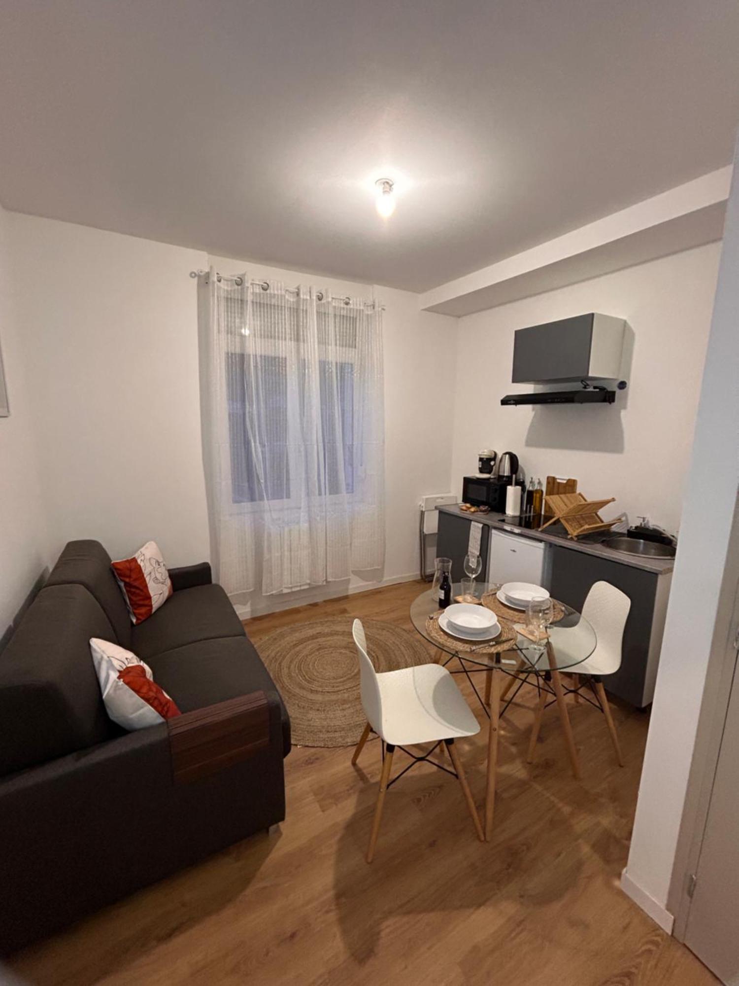 Serenity Stay Сен-Кантен Екстер'єр фото