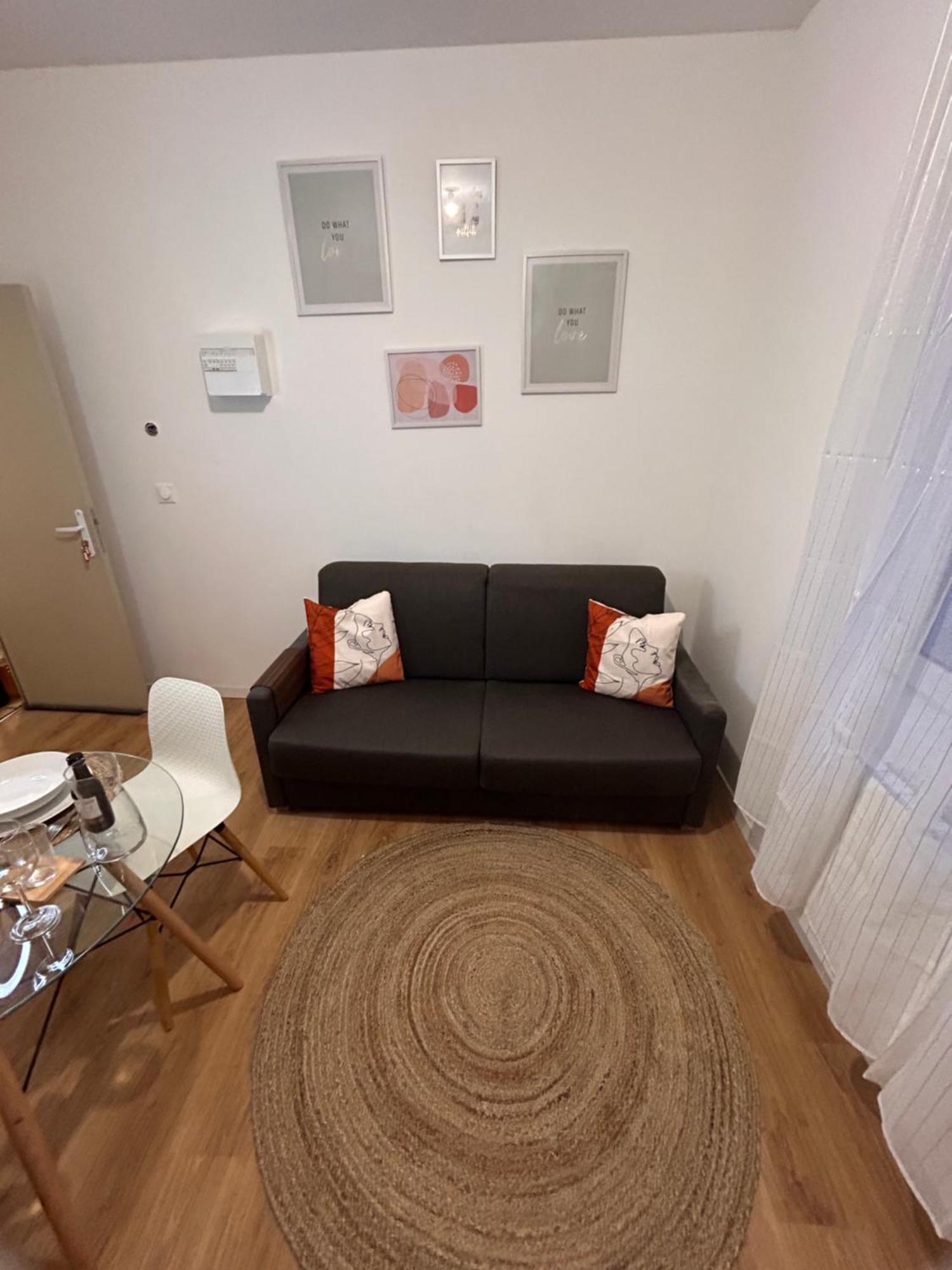 Serenity Stay Сен-Кантен Екстер'єр фото